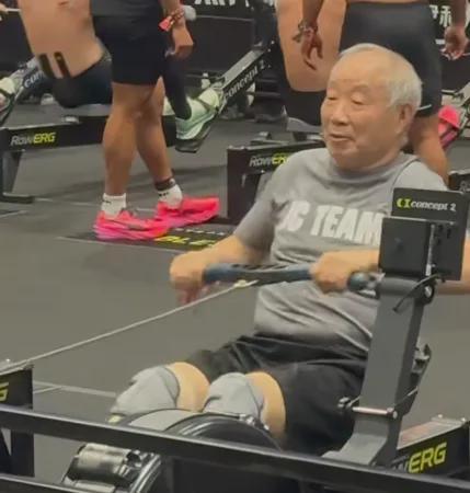 斯瓦泰克温网爆冷出局，直言自己打得愚蠢不堪