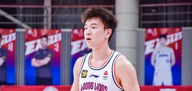 杭州酒局给受害女生荡妇羞辱的大v，需要上一下道德素养课